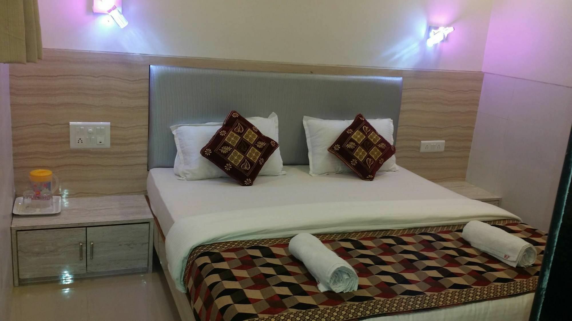 Hotel Kf Residency Mumbai Exterior foto