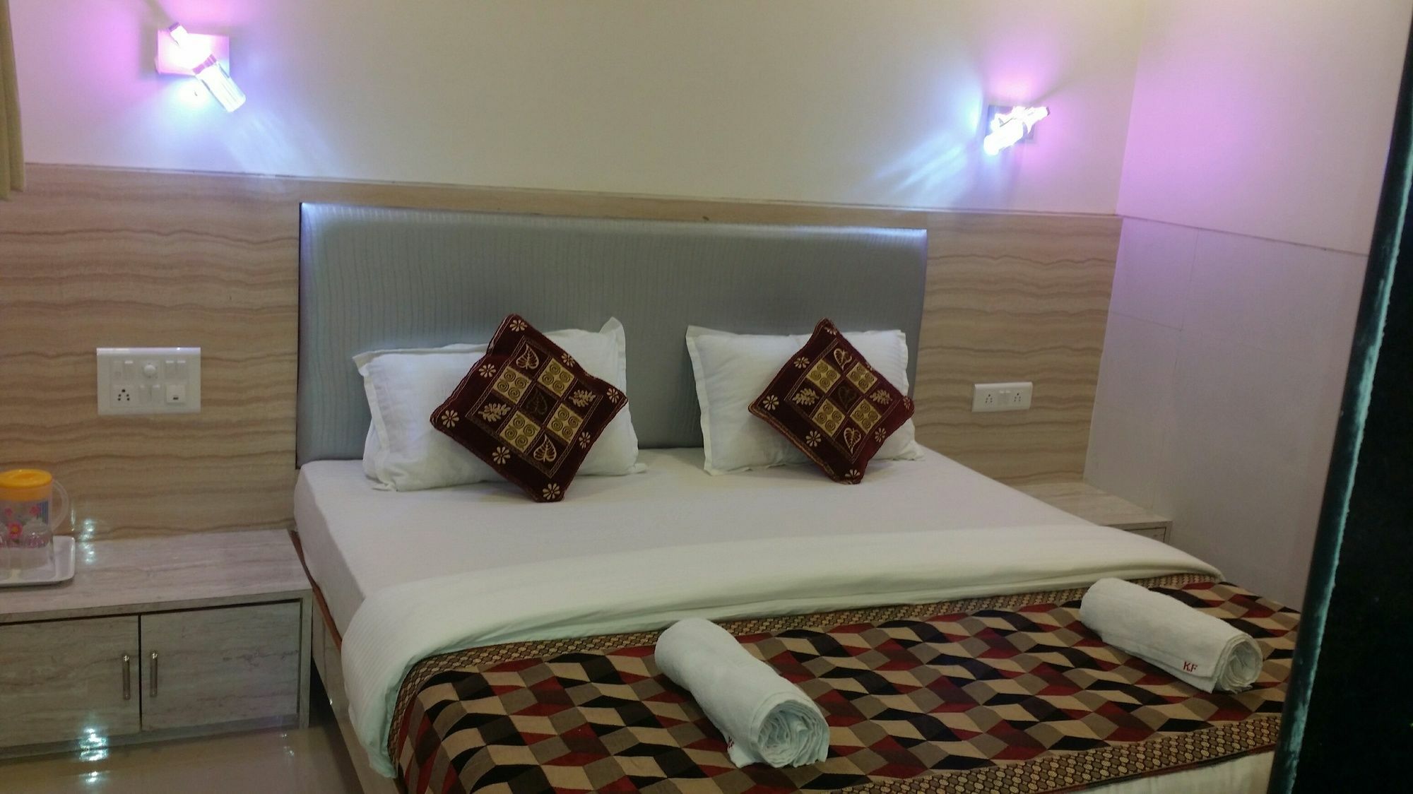 Hotel Kf Residency Mumbai Exterior foto