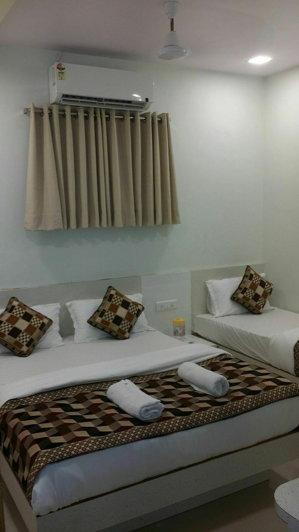 Hotel Kf Residency Mumbai Exterior foto